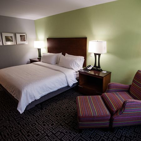 Holiday Inn Express Hickory - Hickory Mart By Ihg Exterior photo