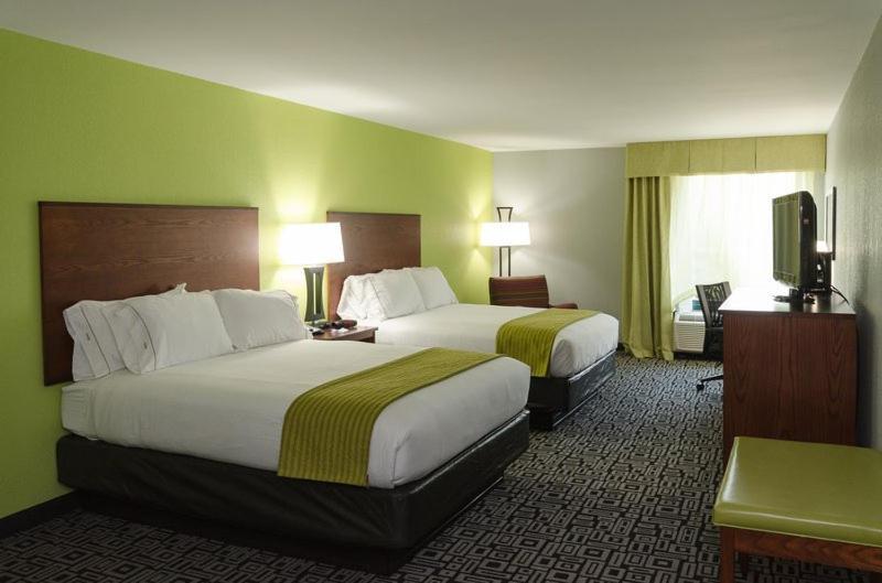 Holiday Inn Express Hickory - Hickory Mart By Ihg Exterior photo